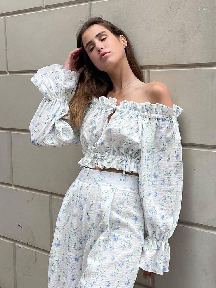 Women' Sleepwear Hiloc Flower Print High Waist Cotton Petal Long Sleeve Women' Summer Suit Slash Neck Crop Tops Sexy Women Nightwear
Women' Sleepwear Hiloc Flower Print High Waist Cotton Petal Long Sleeve Women' Summer Suit Slash Neck Crop Tops Sexy Women Nightwear