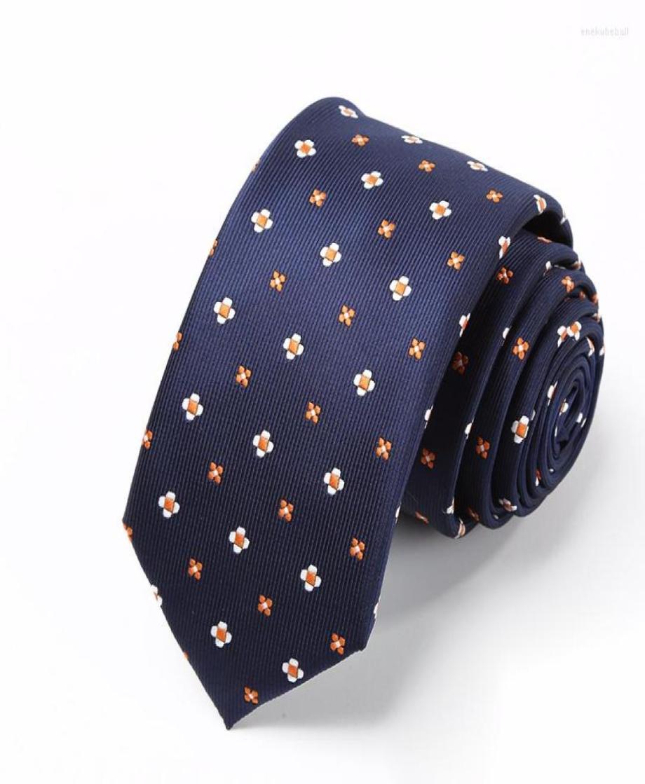 Bow Ties Autumn Fashion Jacquard Suit For Men 6CM Slim Navy Blue Flower Pattern Print Business Neckties Gravata Gift Box7824411
Bow Ties Autumn Fashion Jacquard Suit For Men 6CM Slim Navy Blue Flower Pattern Print Business Neckties Gravata Gift Box7824411