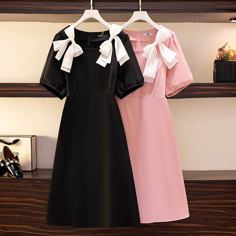 Plus size Dresses 150Kg Size Fashion Women's Bust 150 Summer Loose Bow ShortSleeved Square Neck Waist Dress Black Pink 6XL 7XL 8XL 9XL 230627
Plus size Dresses 150Kg Size Fashion Women's Bust 150 Summer Loose Bow ShortSleeved Square Neck Waist Dress Black Pink 6XL 7XL 8XL 9XL 230627