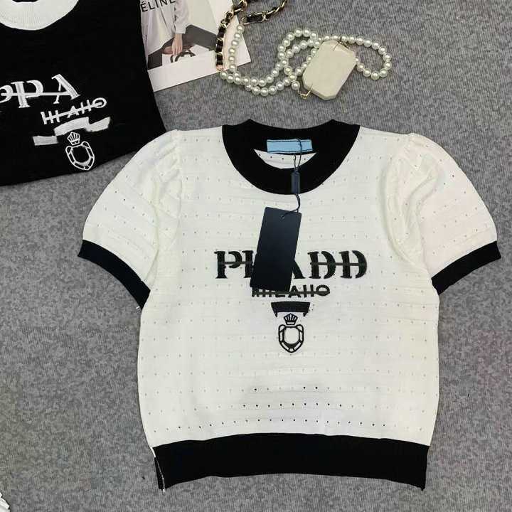 Womens Clothes Designer t Shirt Women Tshirts Man Tees Round Hollow Out Pullover Short Sleeve Knitting T-shirt Letter Print Fashion Women' Clothing, White
Womens Clothes Designer t Shirt Women Tshirts Man Tees Round Hollow Out Pullover Short Sleeve Knitting T-shirt Letter Print Fashion Women' Clothing, White