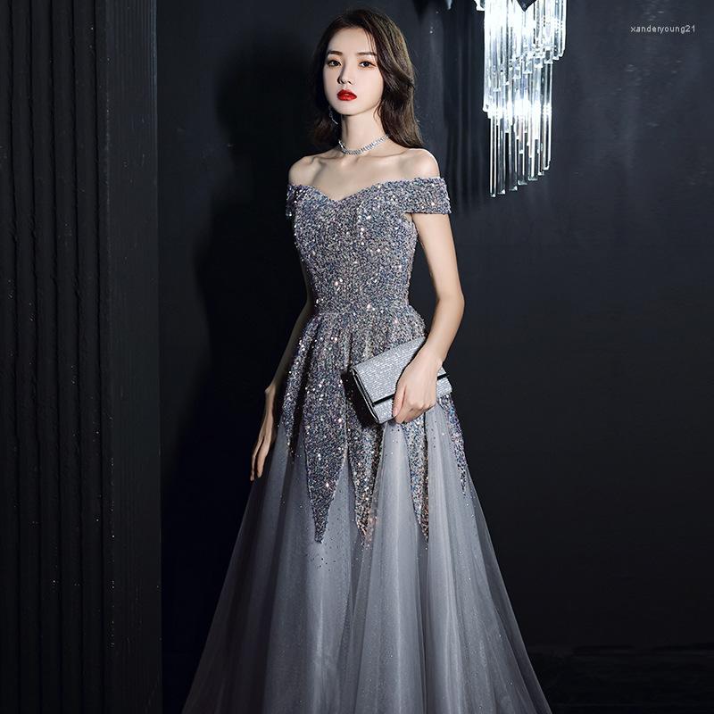 Ethnic Clothing Sexy One-shoulder Elegant Prom Dress Temperament Party Long Celebrity Dinner Annual Meeting Women's Gauze Skirt Vestidos
Ethnic Clothing Sexy One-shoulder Elegant Prom Dress Temperament Party Long Celebrity Dinner Annual Meeting Women's Gauze Skirt Vestidos