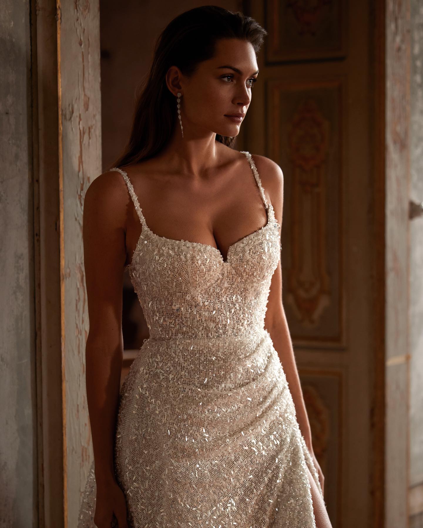 Milla Nova Sheath Dresses For Bride Glitter Sequins Spaghetti Wedding Dress Thigh Slit Robe De Mariee Lace Up Back Bridal Gowns 0515