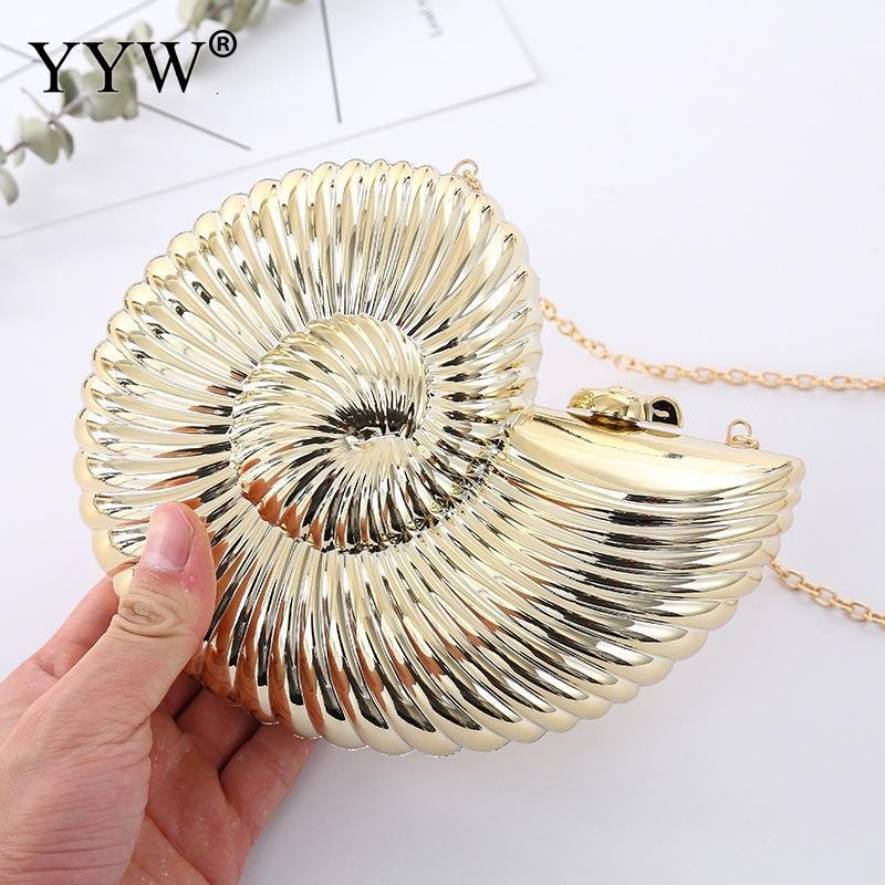 Evening Bags Gold Sliver Fashion Evening Clutch Women Chain Sling Shell Bags Party Wedding Crossbody Bags For Women Small Cute Purse Clutches 230627, Silver
Evening Bags Gold Sliver Fashion Evening Clutch Women Chain Sling Shell Bags Party Wedding Crossbody Bags For Women Small Cute Purse Clutches 230627, Silver