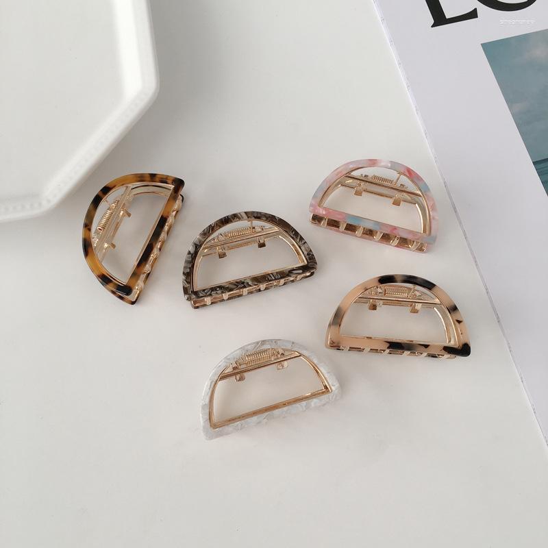 Hair Clips 2023 Korea 5.2cm Half Round Alloy Grip Medium Acetic Acid Plate Claw For Women Girls Gift
Hair Clips 2023 Korea 5.2cm Half Round Alloy Grip Medium Acetic Acid Plate Claw For Women Girls Gift