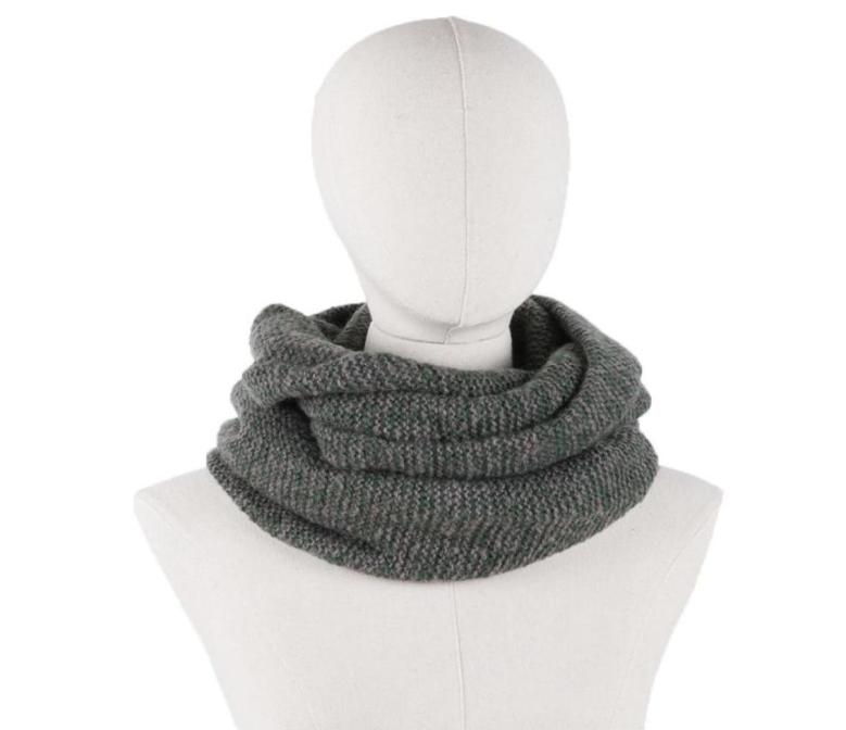 Bandanas Outdoor Winter Thick Warm Fleece Neck Warmer Cycling Scarves Men Bufanda Ski Climbing Scarf Thicken VelvetBandanas5607300
Bandanas Outdoor Winter Thick Warm Fleece Neck Warmer Cycling Scarves Men Bufanda Ski Climbing Scarf Thicken VelvetBandanas5607300