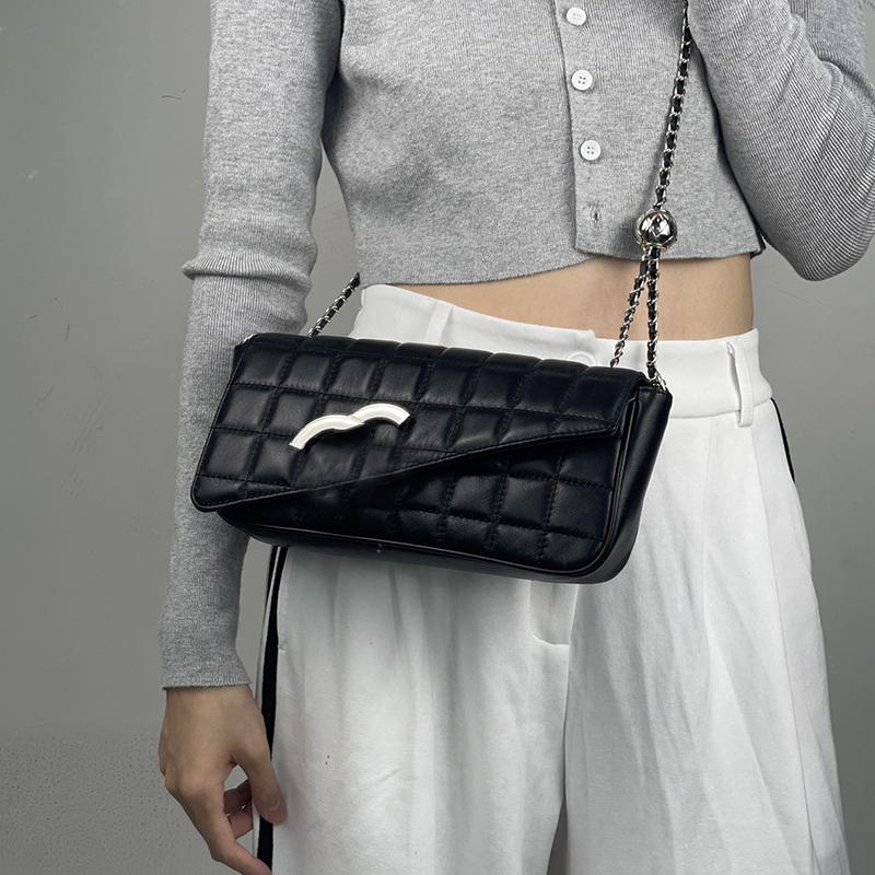Designer Womens Crossbody Bag Leather Diamond Flap Hardware Metal C Buckle Handbag Matelasse Chain Shoulder Bag Envelope Bags Sweet Princess Bags 25x12cm, Black
Designer Womens Crossbody Bag Leather Diamond Flap Hardware Metal C Buckle Handbag Matelasse Chain Shoulder Bag Envelope Bags Sweet Princess Bags 25x12cm, Black