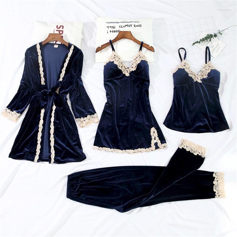 Women's Sleepwear Women's Sexy Lace Golden Velvet Pajamas Women's Long Sleeved Suspenders 4 Piece Set Of Chest Cushion Home Clothes, Red
Women's Sleepwear Women's Sexy Lace Golden Velvet Pajamas Women's Long Sleeved Suspenders 4 Piece Set Of Chest Cushion Home Clothes, Red