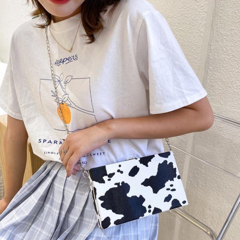 Evening Bags Leopard Print Small Square Bag For Women 2023 Korean Embroidery Fashion Versatile Chain Single Shoulder Messenger Box, Cow
Evening Bags Leopard Print Small Square Bag For Women 2023 Korean Embroidery Fashion Versatile Chain Single Shoulder Messenger Box, Cow