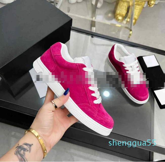 Designer Women Casual Shoes Style Small White Shoes Outdoor Sports Trainer