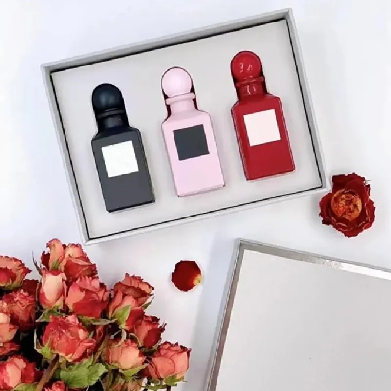 cologne The Latest cologne for men perfumes fragrances for women 3pcs unisex perfume set 12ml gifts set PRIVATE BLEND EAU DE PARFUM MINI DEC
cologne The Latest cologne for men perfumes fragrances for women 3pcs unisex perfume set 12ml gifts set PRIVATE BLEND EAU DE PARFUM MINI DEC
