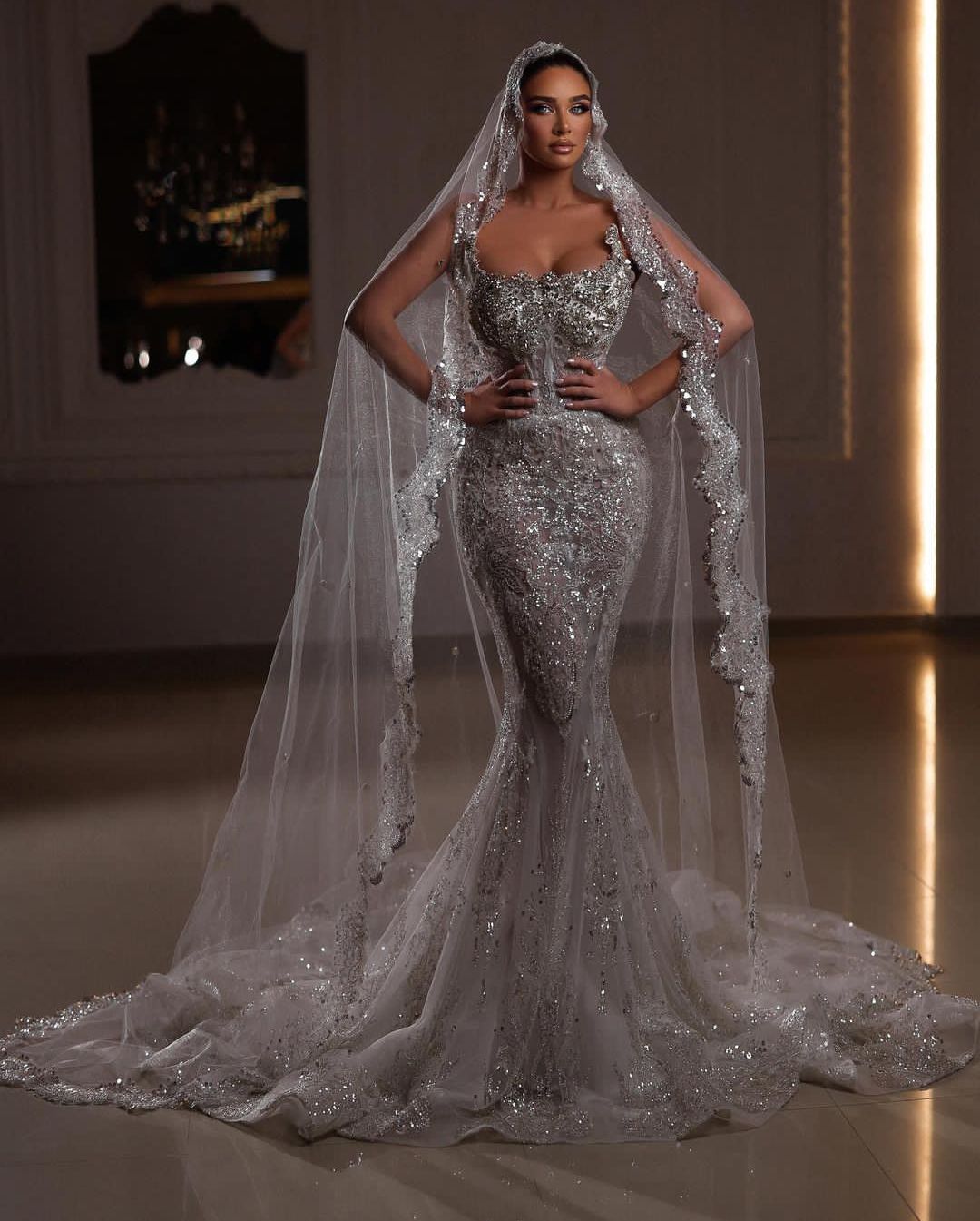 Luxury Mermaid Wedding Dresses Sleeveless V Neck Appliques Sequins 3D Lace Diamonds Crystals Strapless Beads Floor Length Bridal Gowns Custom Made abi