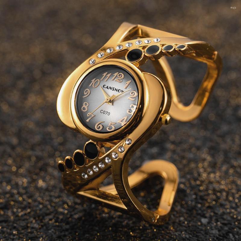 Wristwatches Luxury Top Brand Women Watch Elegant Rhinestone Steel Ladies Quartz Fashion Gold Sliver Gift For, Gold white
Wristwatches Luxury Top Brand Women Watch Elegant Rhinestone Steel Ladies Quartz Fashion Gold Sliver Gift For, Gold white
