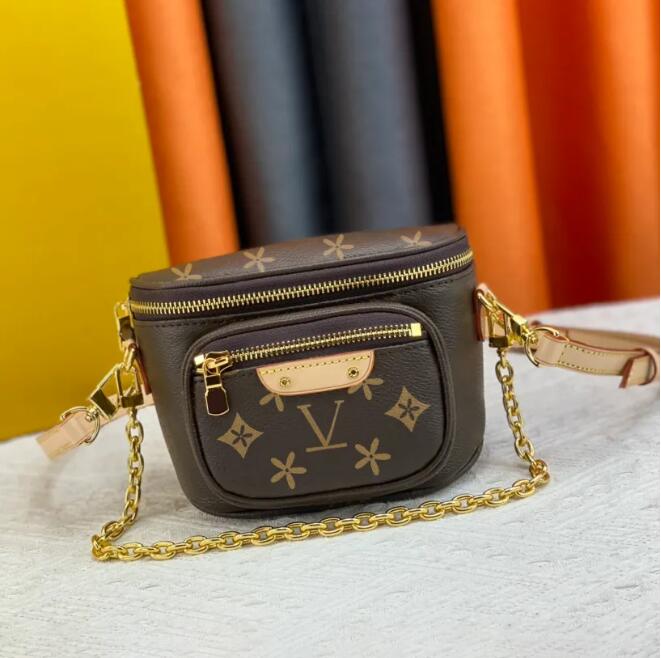 M82208 Mini bumbag belt chest bag Luxurys summer Womens tote handbag clutch Waist bag Mens fanny pack pink Designer pochette crossbody Leather shoulder bags, 18x12x9.5
M82208 Mini bumbag belt chest bag Luxurys summer Womens tote handbag clutch Waist bag Mens fanny pack pink Designer pochette crossbody Leather shoulder bags, 18x12x9.5