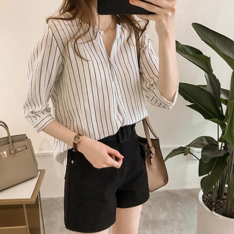 Women's Blouses Stylish Women Blouse Elegant T-shirt Button Design Summer Working Clothes Workwear, Pink
Women's Blouses Stylish Women Blouse Elegant T-shirt Button Design Summer Working Clothes Workwear, Pink