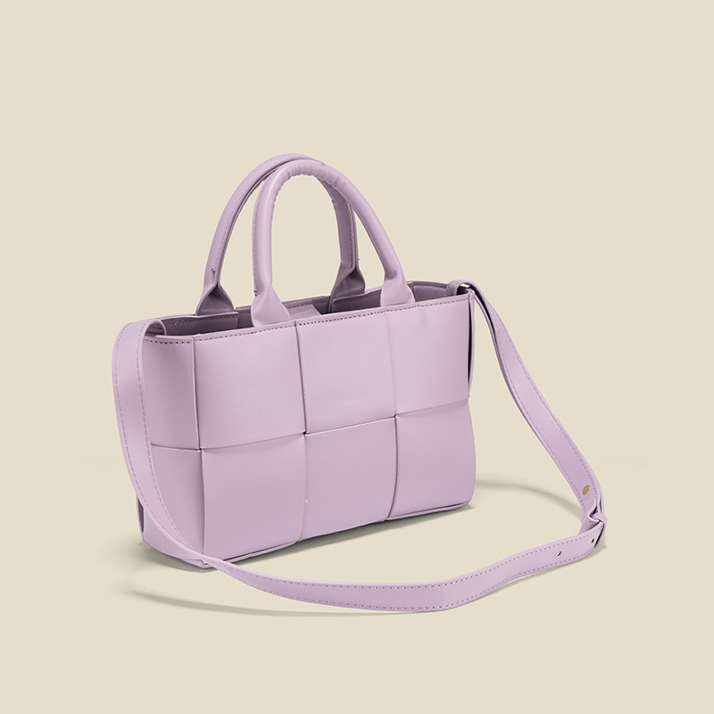 Tote Bag Spring and Summer New Woven Commuter Advanced Texture Versatile Large Capacity Portable Shoulder Messenger Bags, 24*8*16cm
Tote Bag Spring and Summer New Woven Commuter Advanced Texture Versatile Large Capacity Portable Shoulder Messenger Bags, 24*8*16cm