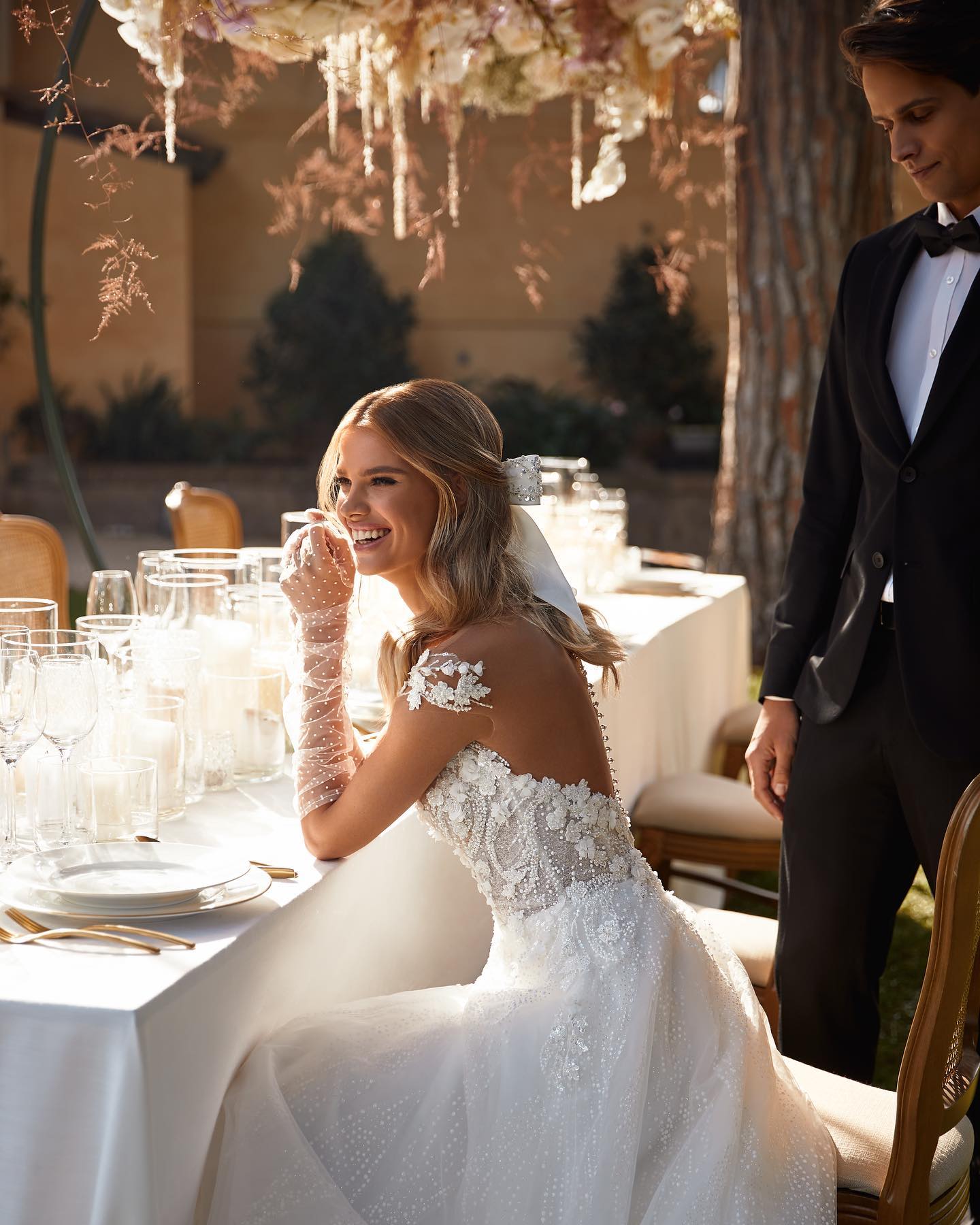 Milla Nova Boho A Line Dresses For Bride Illusion Back V Neck Beads Lace Wedding Dress Designer Bridal Gowns Sweep Train 0515