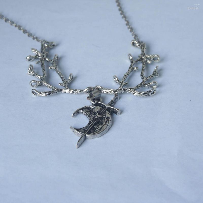 Chains 12pcs Halloween Witch Moon Skull Sword Necklace Dagger Branch Pendant Gift
Chains 12pcs Halloween Witch Moon Skull Sword Necklace Dagger Branch Pendant Gift