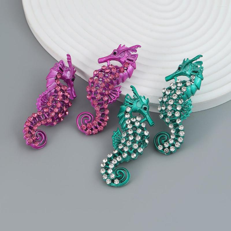 Stud Earrings Hippocampus In-lay Rhinestone Earring Studs For Women Exquisite Pink Green Zinc Alloy Party Jewelry Wedding Gifts
Stud Earrings Hippocampus In-lay Rhinestone Earring Studs For Women Exquisite Pink Green Zinc Alloy Party Jewelry Wedding Gifts