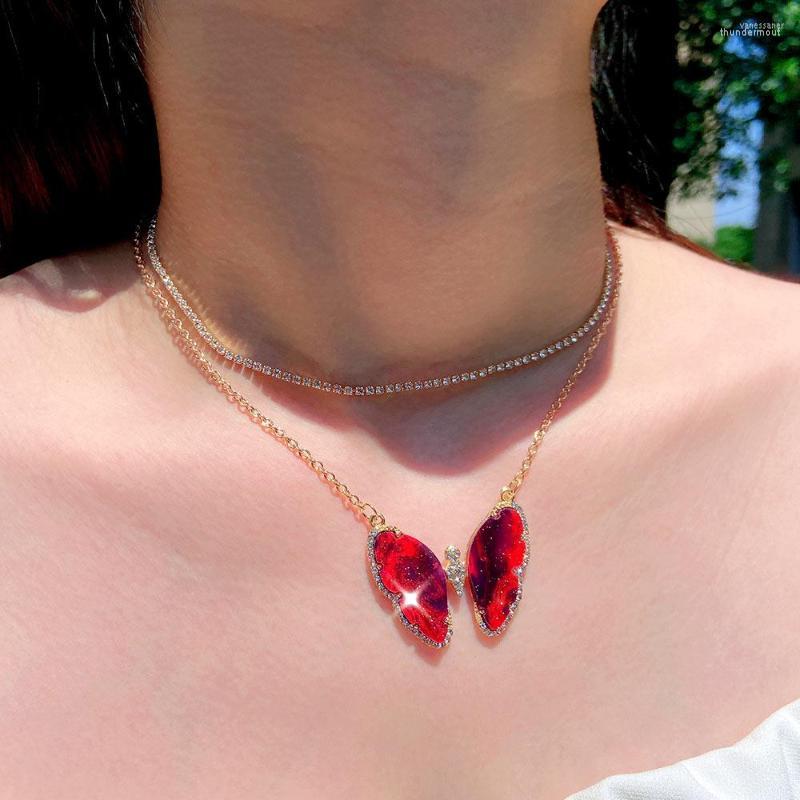 Chains Fashion Shiny Butterfly Pendant Necklaces For Women Multilayer Gold Silver Color Crystal Necklace Statement Jewelry Gift
Chains Fashion Shiny Butterfly Pendant Necklaces For Women Multilayer Gold Silver Color Crystal Necklace Statement Jewelry Gift