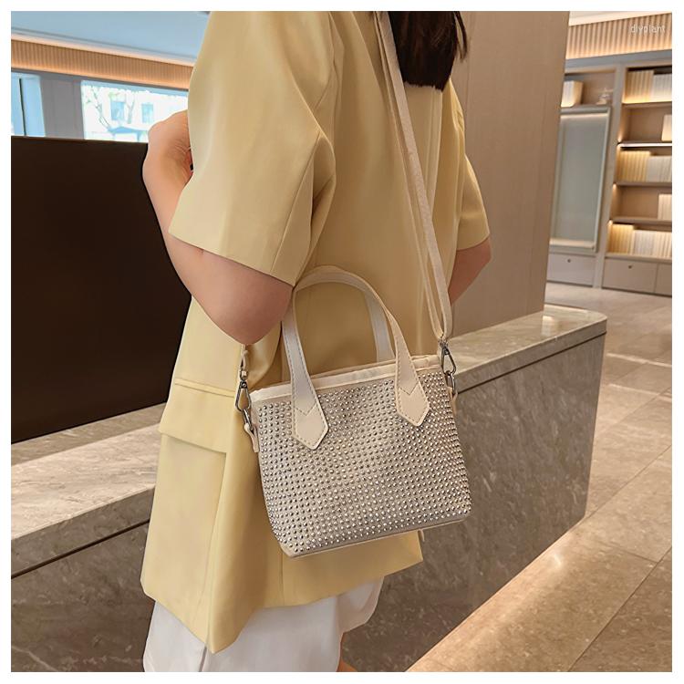 Evening Bags Women Messenger Bag Diamond PU Leather Shoulder Fashion Crossbody, Black
Evening Bags Women Messenger Bag Diamond PU Leather Shoulder Fashion Crossbody, Black