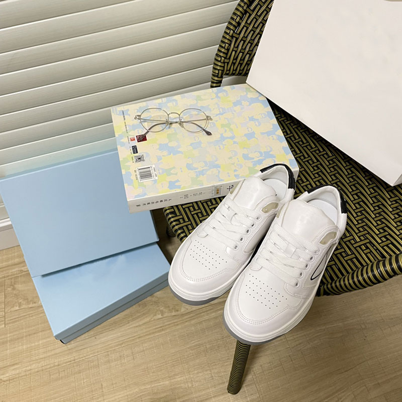 Womens Designer Shoes Low White Black Inverted triangle Rose Whisper QS Argon Grey GS pink foam vintage navy Valentine's Day easter men women casual sneakers
Womens Designer Shoes Low White Black Inverted triangle Rose Whisper QS Argon Grey GS pink foam vintage navy Valentine's Day easter men women casual sneakers