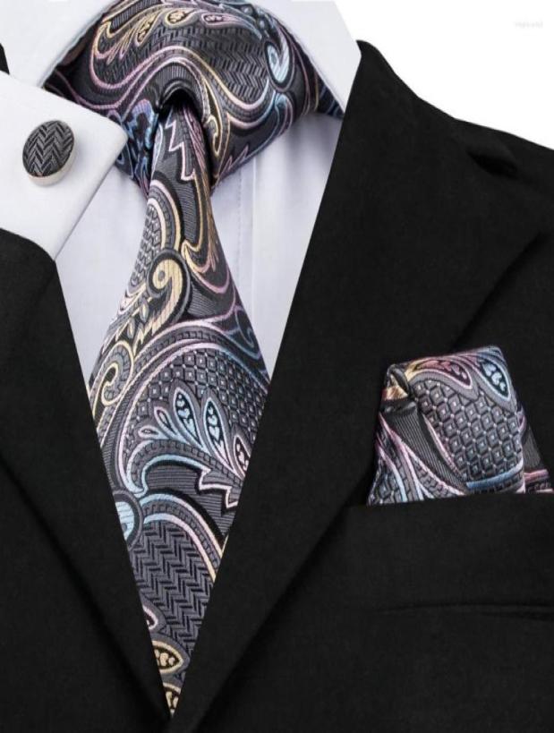 Bow Ties SN454 Arriving Paisley Tie Handkerchief Cufflinks Set Men039s Silk For Men Wedding Party Gravatas Para Gift9170664
Bow Ties SN454 Arriving Paisley Tie Handkerchief Cufflinks Set Men039s Silk For Men Wedding Party Gravatas Para Gift9170664