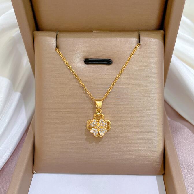 Fashion Classic Pendant 4/Four Leaf Clover Necklace Single Diamond Elegant Clover Necklaces for Woman Jewelry Gift Quality
Fashion Classic Pendant 4/Four Leaf Clover Necklace Single Diamond Elegant Clover Necklaces for Woman Jewelry Gift Quality