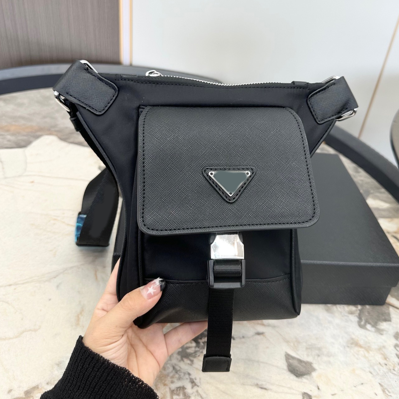Chest Nylon Bag Loin Cross Body Designer Brand Bag Totes 2023 Luxury Handbag Fashion Shoulder High Quality Bag Women Letter Purse Phone Wallet Plain Metallic, Box
Chest Nylon Bag Loin Cross Body Designer Brand Bag Totes 2023 Luxury Handbag Fashion Shoulder High Quality Bag Women Letter Purse Phone Wallet Plain Metallic, Box