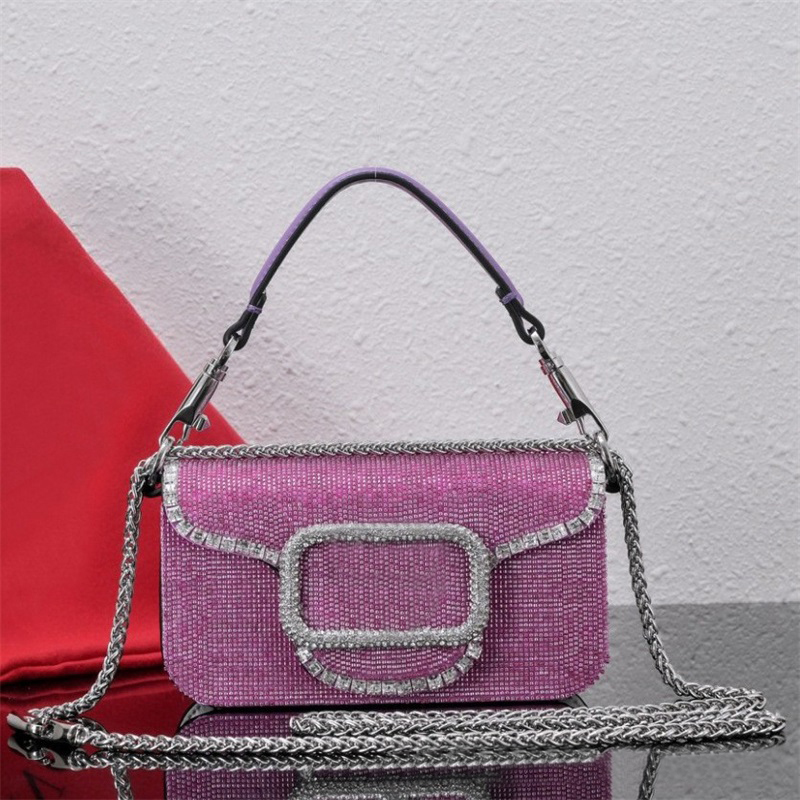 Versatile shoulder bag letter crystals designer handbag loco leather material shinny shopping party super mini pink purple green crossbody V bag fashion XB048 E23, 4#
Versatile shoulder bag letter crystals designer handbag loco leather material shinny shopping party super mini pink purple green crossbody V bag fashion XB048 E23, 4#