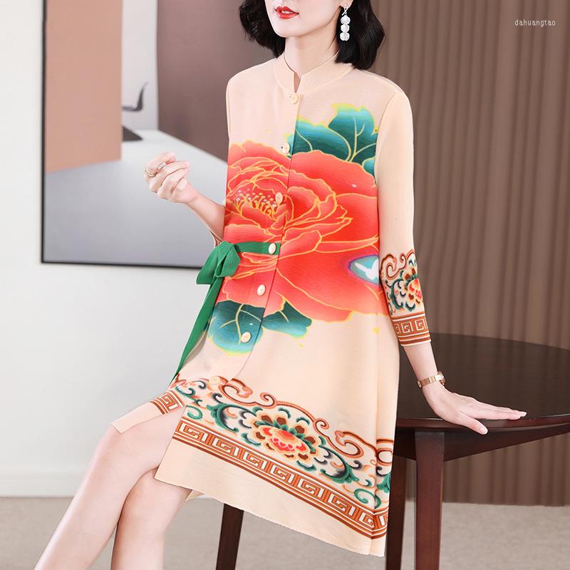 Casual Dresses Vintage Dress Fashion Chinese Style Women's Clothing Spring A-Line Elastic Miyake Pleated Printed Loose Shirt, Blue dress
Casual Dresses Vintage Dress Fashion Chinese Style Women's Clothing Spring A-Line Elastic Miyake Pleated Printed Loose Shirt, Blue dress