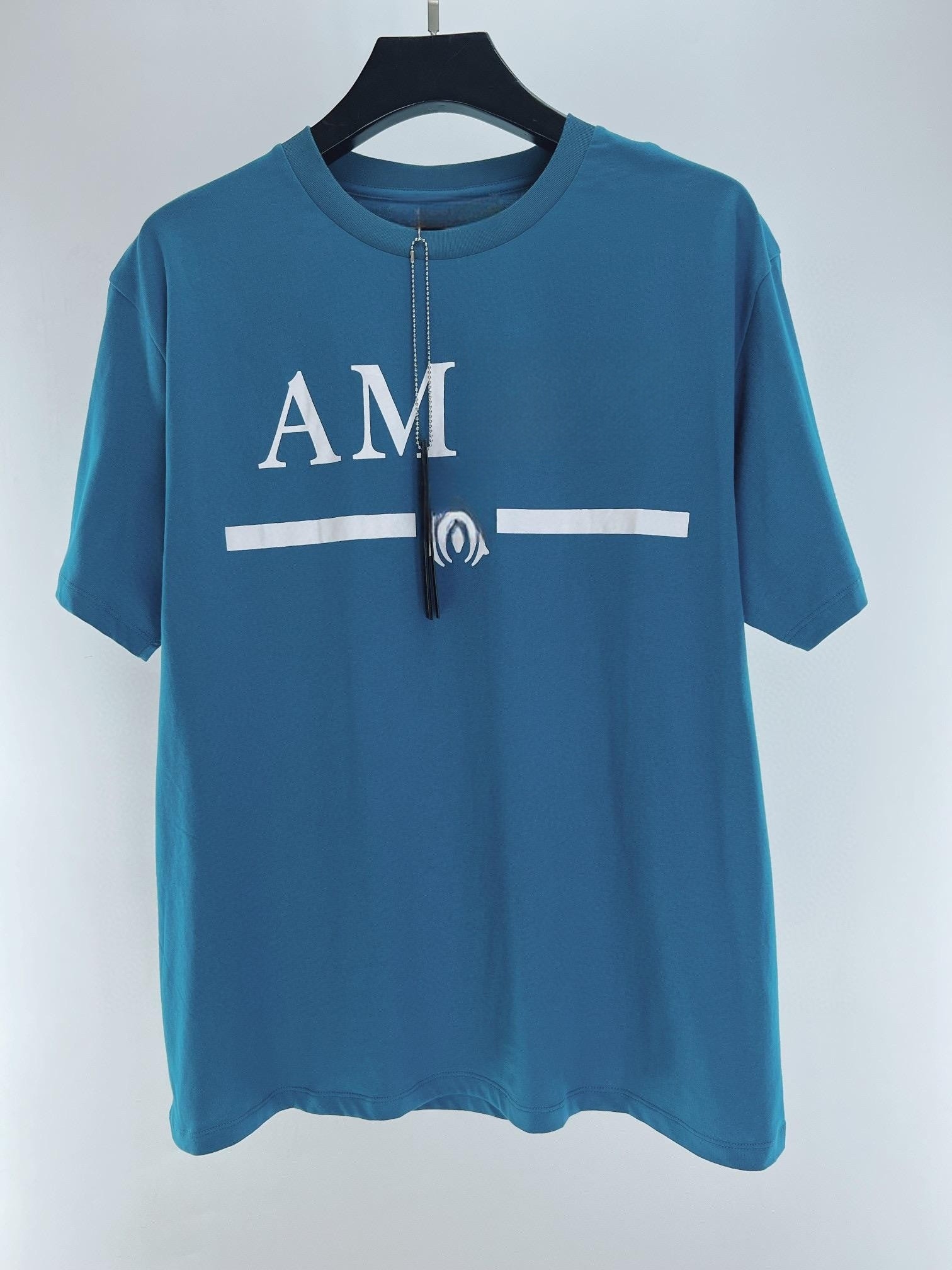 summer Mens luxury Designer Shirts T Shirt Man Shirt Tshirts Top Woman Tee blue Letter design Short Sleeve Fashion Hip Hop Womens Casual Men Short sleeve top
summer Mens luxury Designer Shirts T Shirt Man Shirt Tshirts Top Woman Tee blue Letter design Short Sleeve Fashion Hip Hop Womens Casual Men Short sleeve top
