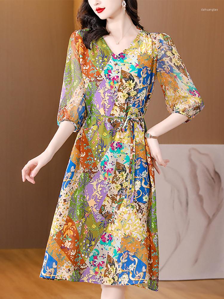 Casual Dresses Summer Floral Silk V-Neck Female Clothing Korean Vintage Elegant Bodycon Prom Long Dress 2023 Fashion Luxury Festival, Mixed color
Casual Dresses Summer Floral Silk V-Neck Female Clothing Korean Vintage Elegant Bodycon Prom Long Dress 2023 Fashion Luxury Festival, Mixed color