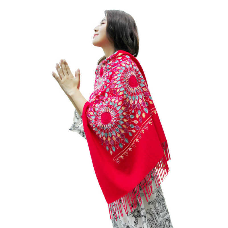 Autumn and Winter Sunflower Embroidery Imitation Cashmere Scarf Female Ethnic Style Embroidered Shawl Thickened Warm Tassel Scarf
Autumn and Winter Sunflower Embroidery Imitation Cashmere Scarf Female Ethnic Style Embroidered Shawl Thickened Warm Tassel Scarf