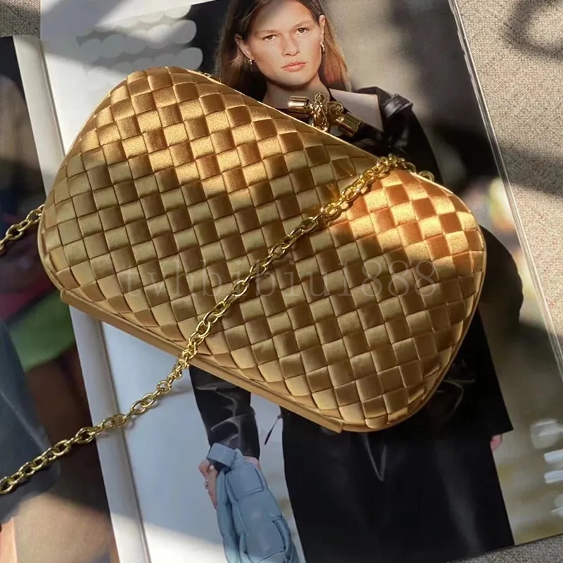10A Luxury Clutch Gold Handbag Chain Evening Bag Fashion Party Tote Bag Leather Knit Hand Silver Plated patchwork bag Mobile Cosmetics Crossbody bag
10A Luxury Clutch Gold Handbag Chain Evening Bag Fashion Party Tote Bag Leather Knit Hand Silver Plated patchwork bag Mobile Cosmetics Crossbody bag