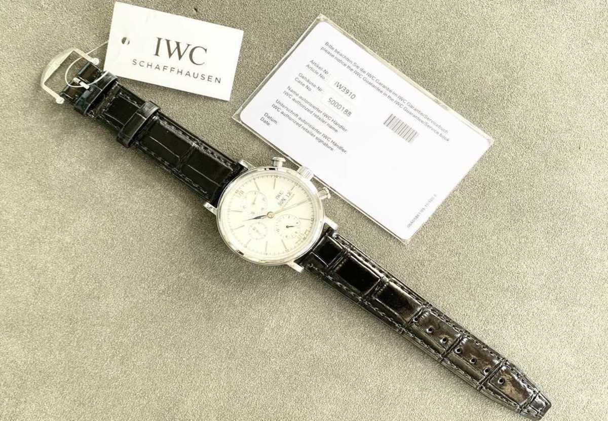 Waterproof Designer 7750 movement Business New wrist watch I W 42mm*13.5mm mens Classic business montre iced out bezel gift TW Factory watches high quality tank 19C
Waterproof Designer 7750 movement Business New wrist watch I W 42mm*13.5mm mens Classic business montre iced out bezel gift TW Factory watches high quality tank 19C