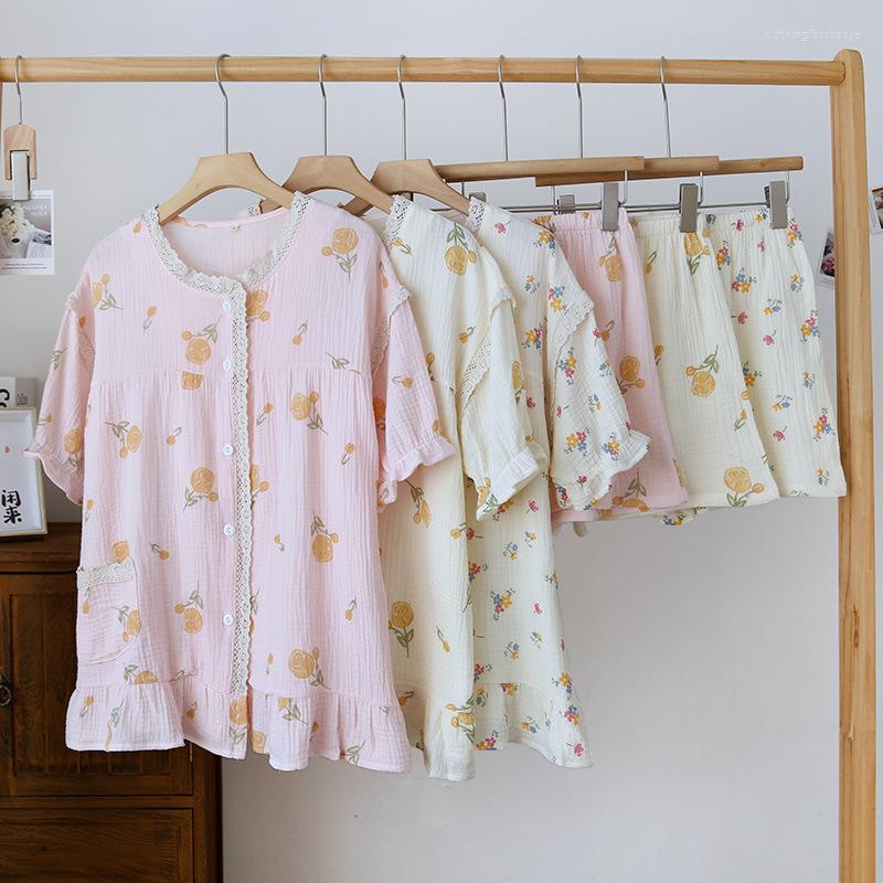 Women's Sleepwear Japanese Simple Spring And Summer Ladies Pajamas Two-piece Short Sleeve Shorts Cotton Crepe Lace Round Neck Home Service, Flowers3
Women's Sleepwear Japanese Simple Spring And Summer Ladies Pajamas Two-piece Short Sleeve Shorts Cotton Crepe Lace Round Neck Home Service, Flowers3
