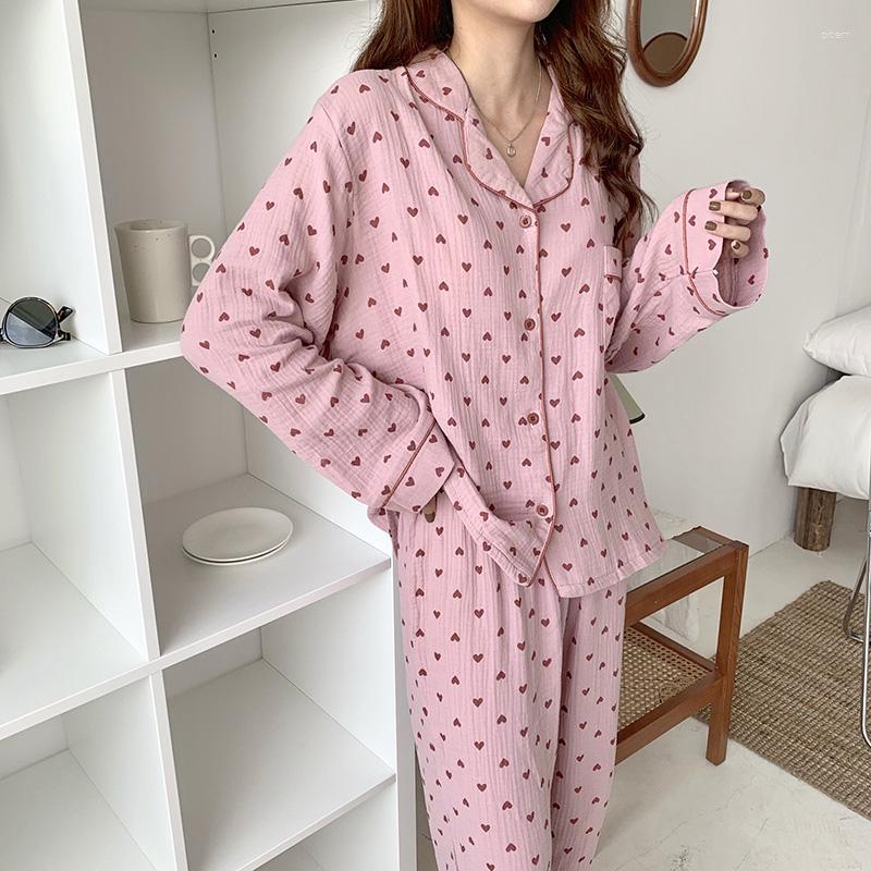 Women's Sleepwear Autumn Pajamas Set Cotton Heart Print Single Breasted Shirts Trousers Suit Sweet Kawaii Loose Homewear Vintage
Women's Sleepwear Autumn Pajamas Set Cotton Heart Print Single Breasted Shirts Trousers Suit Sweet Kawaii Loose Homewear Vintage