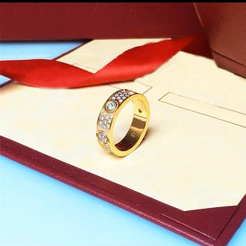 Designer Ring Fashion Classic Diamond Rings Titanium Steel Alloy Gold-Plated Womens Jewelry Lovers Couple Present
