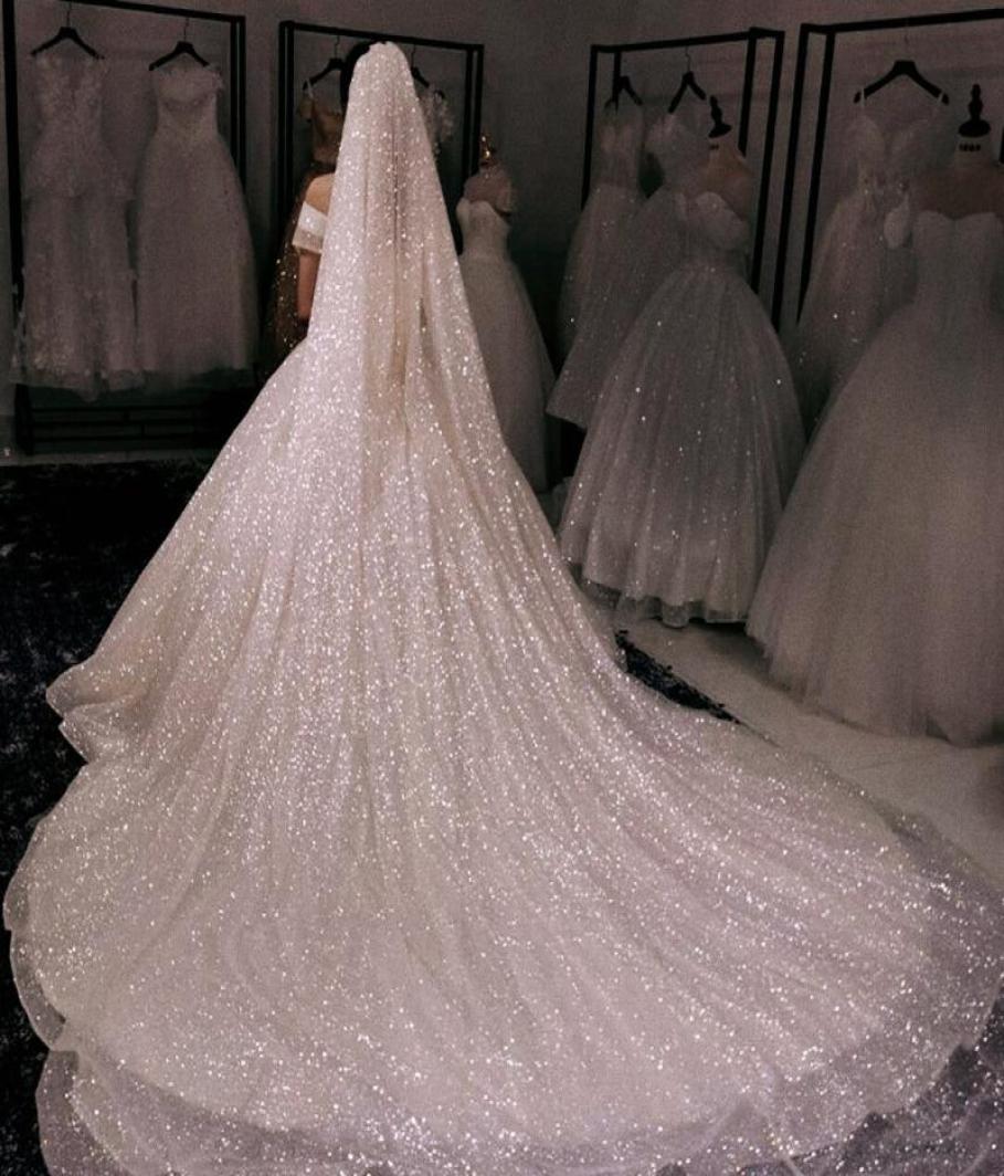 Bridal Veils Bling 3M5M Long Cathedral Wedding Veil One Layer White Champagne With Comb Party Luxury8502882
Bridal Veils Bling 3M5M Long Cathedral Wedding Veil One Layer White Champagne With Comb Party Luxury8502882