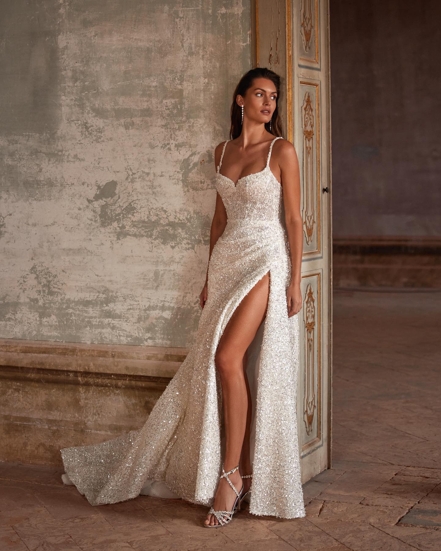 Milla Nova Sheath Dresses For Bride Glitter Sequins Spaghetti Wedding Dress Thigh Slit Robe De Mariee Lace Up Back Bridal Gowns 0515