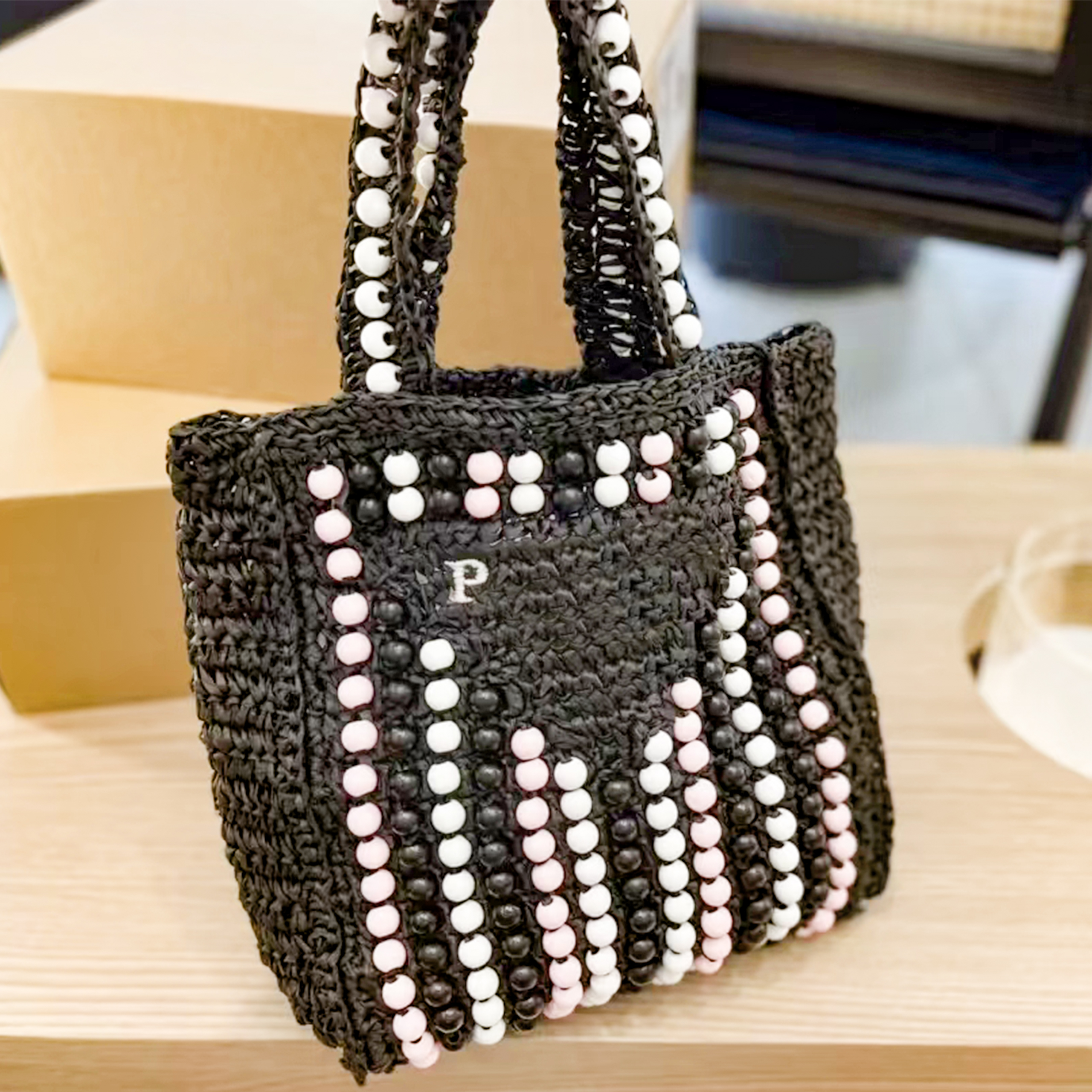 designer bag pra da mirror quality triangle Raffias Straw Clutch Bag lady luxurys Womens Cross Body summer Purses Totes Yellow classic weave Shoulder Bags, Black
designer bag pra da mirror quality triangle Raffias Straw Clutch Bag lady luxurys Womens Cross Body summer Purses Totes Yellow classic weave Shoulder Bags, Black