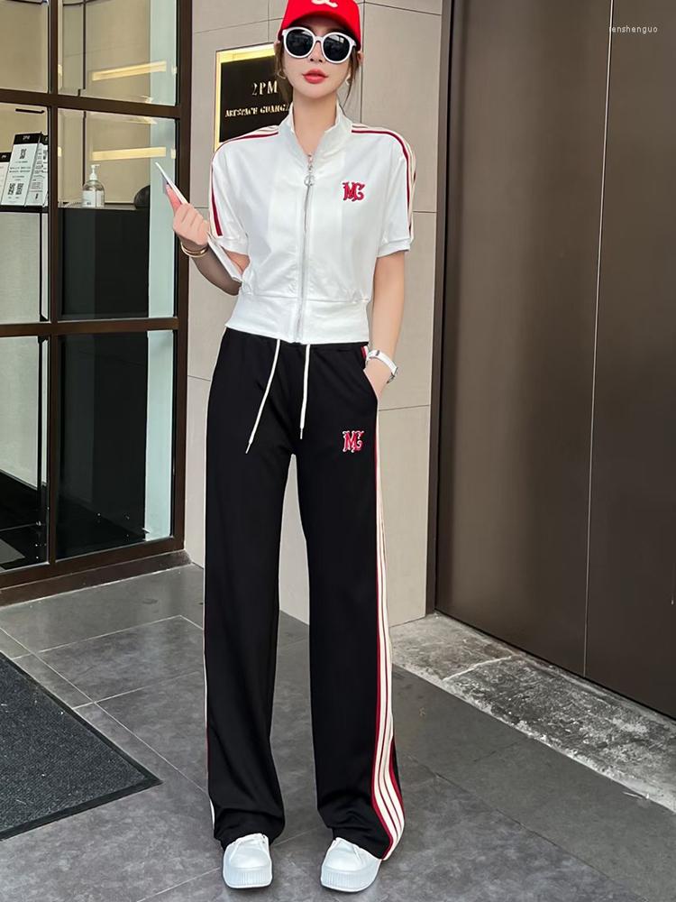 Women's Two Piece Pants Summer Tracksuit Casual Suit Woman 2023 Short Sleeve Coat Top Wide Leg Trousers Sets Ensembles De Pendants, Navy blue suit
Women's Two Piece Pants Summer Tracksuit Casual Suit Woman 2023 Short Sleeve Coat Top Wide Leg Trousers Sets Ensembles De Pendants, Navy blue suit