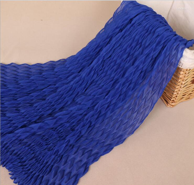 Scarves Fashionable Wrinkled Voile Scarf Women Muslim Hijabs Turban Plain Color Long Shawl Headscarf Stole 170 85cm
Scarves Fashionable Wrinkled Voile Scarf Women Muslim Hijabs Turban Plain Color Long Shawl Headscarf Stole 170 85cm