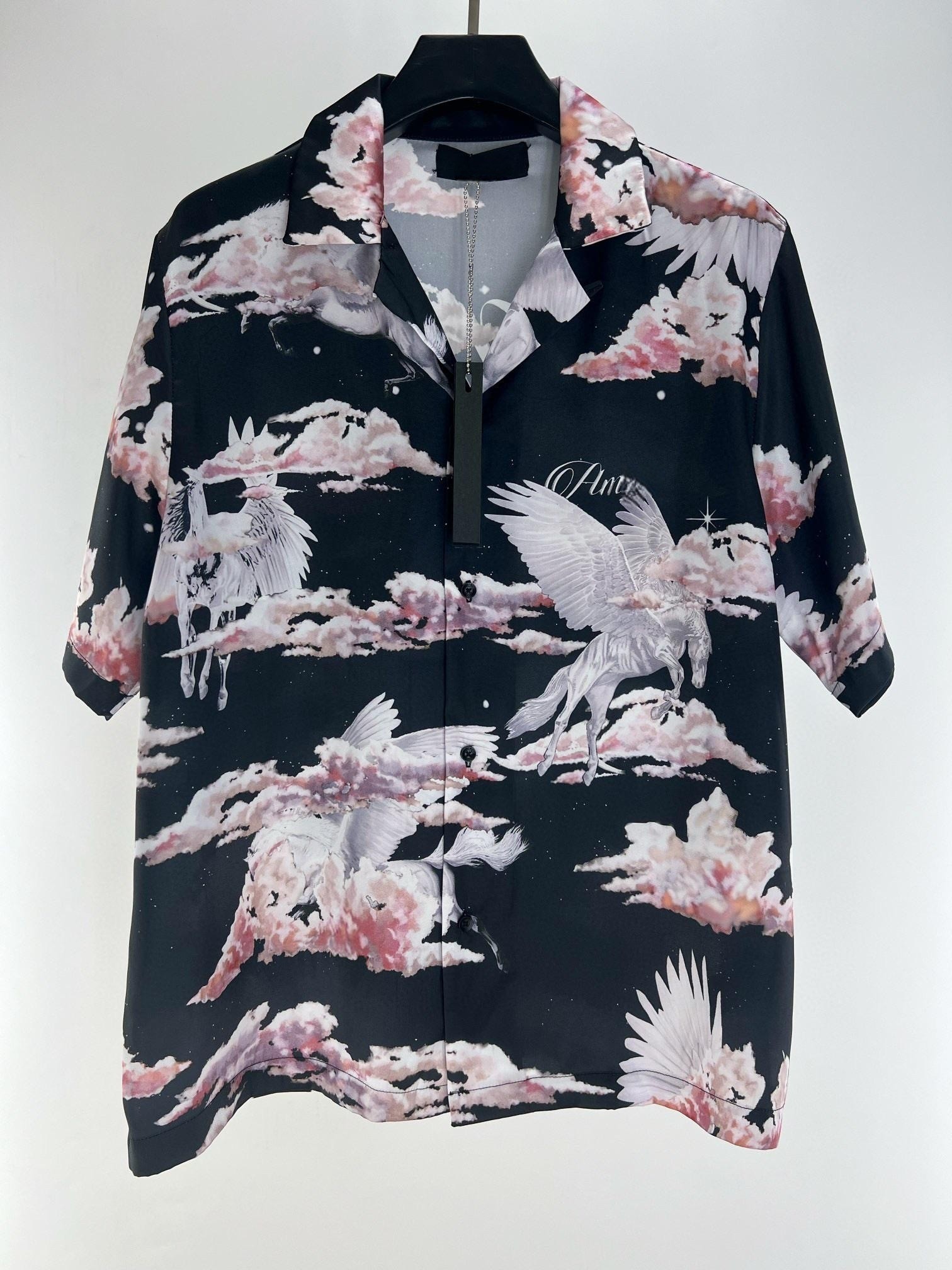 new Mens Shirts Designe Short Shirts Hawaii beach men Shirts High 10 styles Pink cloud printing Silk shirtshirt Casual Shirts Men Slim Short sleeve top
new Mens Shirts Designe Short Shirts Hawaii beach men Shirts High 10 styles Pink cloud printing Silk shirtshirt Casual Shirts Men Slim Short sleeve top