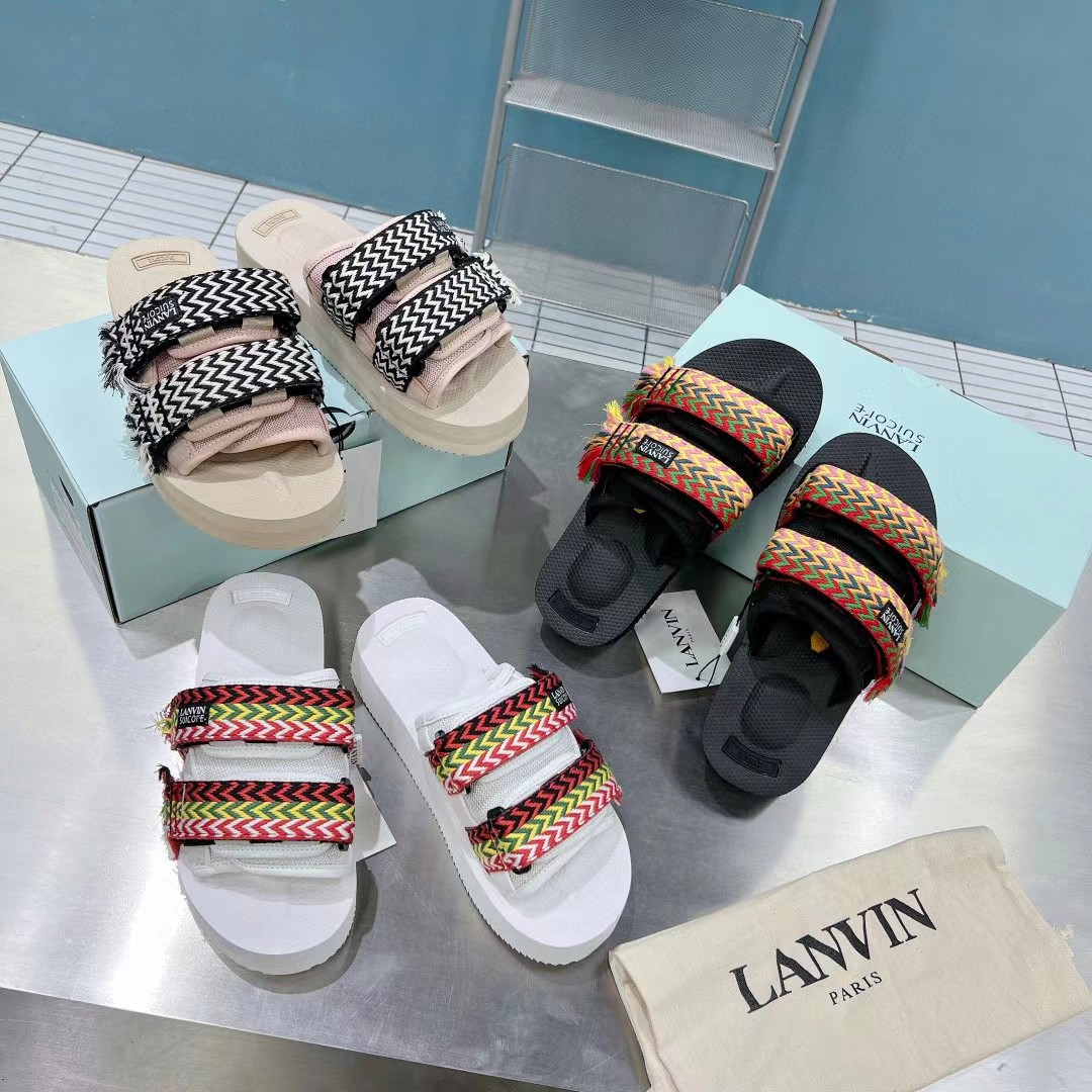 DUPE Fashion Slippers Embroidered Printed Women's Middle Heel Slippers Good Quality colors EU35-42
DUPE Fashion Slippers Embroidered Printed Women's Middle Heel Slippers Good Quality colors EU35-42