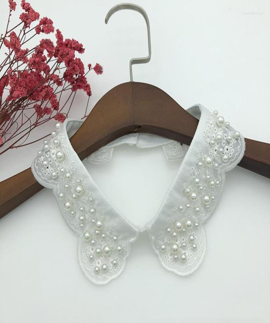 Bow Ties Women Fake Collar Handmade Beads Detachable Solid Color Shirt False Blouse Clothes Vestidos Neckwear Decorative7971809
Bow Ties Women Fake Collar Handmade Beads Detachable Solid Color Shirt False Blouse Clothes Vestidos Neckwear Decorative7971809