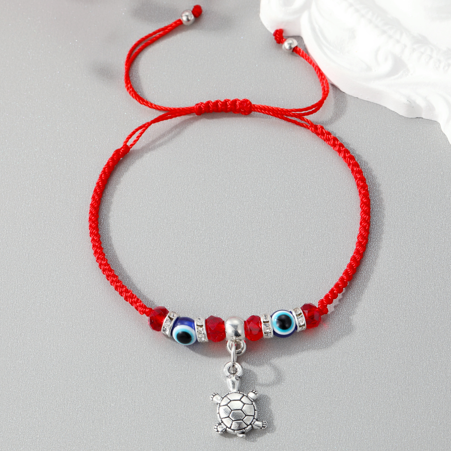 Classic Design Vintage Animal Charm Bracelets Red Rope Woven Bracelet for Gift