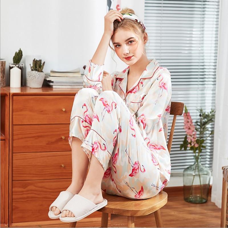 Women's Sleepwear YT- 086 Silk Flamingo Pajama Sets For Women Long Sleeve Animal Print Pyjamas Nightwear, Beige
Women's Sleepwear YT- 086 Silk Flamingo Pajama Sets For Women Long Sleeve Animal Print Pyjamas Nightwear, Beige
