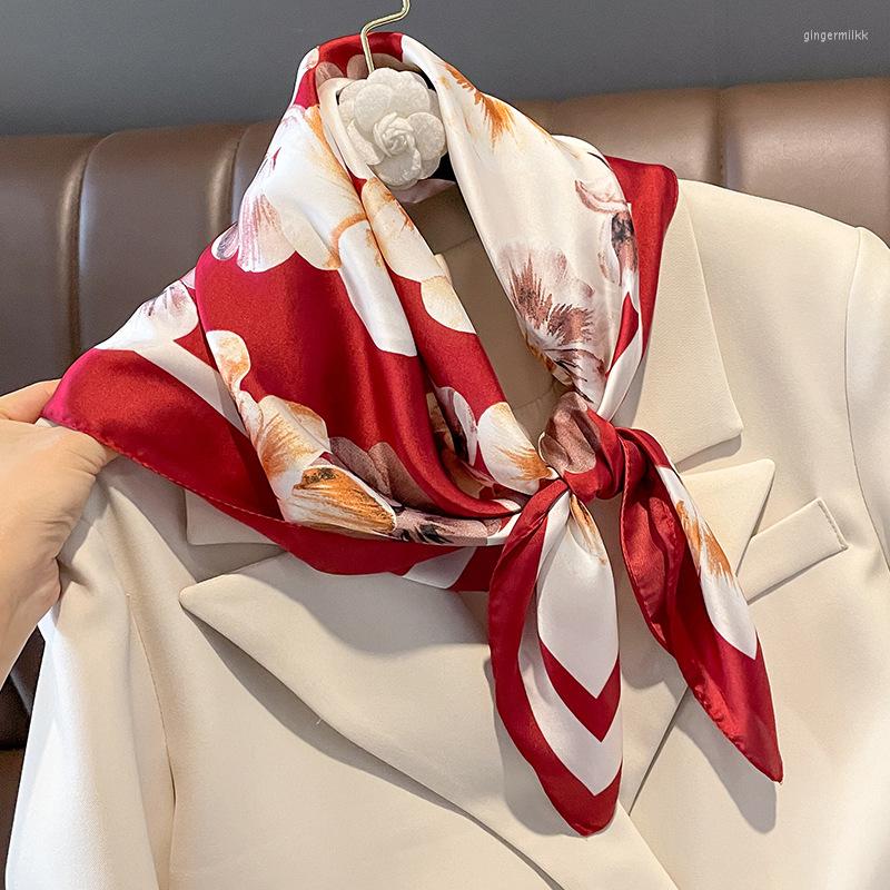 Scarves 70 70cm Women Silk Satin Scarf 2023 Handkerchief Printed Female Square Head Bandana Small Neck Muffler Hijab Lady Girl
Scarves 70 70cm Women Silk Satin Scarf 2023 Handkerchief Printed Female Square Head Bandana Small Neck Muffler Hijab Lady Girl