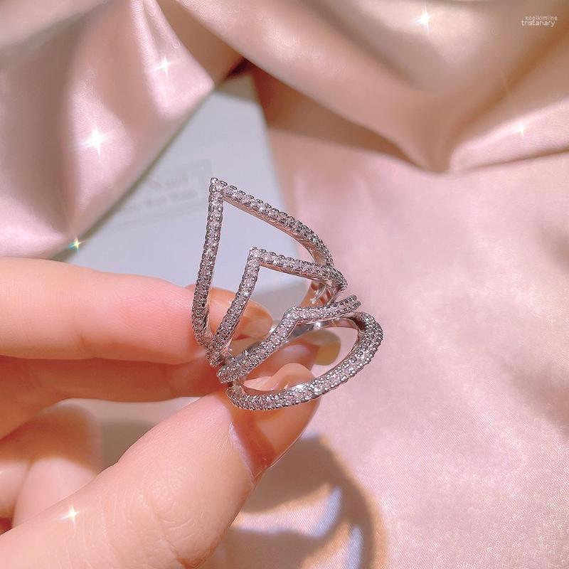 Cluster Rings Luxury Cross Bridal Marriage Special-interested Dazzling Crystal CZ Stone Simple Stylish Women Trendy Jewelry
Cluster Rings Luxury Cross Bridal Marriage Special-interested Dazzling Crystal CZ Stone Simple Stylish Women Trendy Jewelry